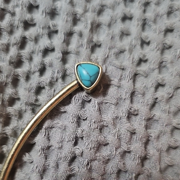 Chico’s Gold Tone Turquoise Statement Collar Necklace - Picture 4 of 7